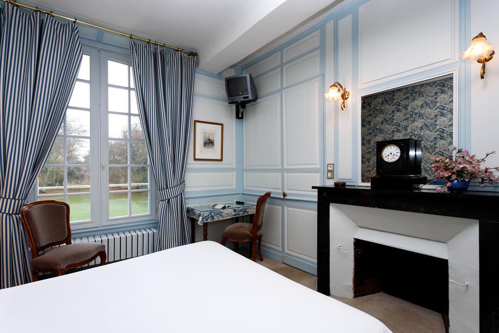 Chateau Du Landel, The Originals Relais Bezancourt Room photo